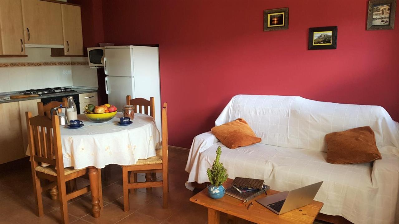 Serrate Casa Castel Turismo Rural מראה חיצוני תמונה