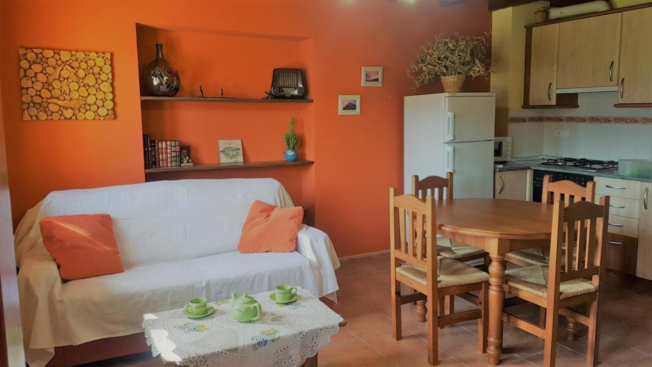Serrate Casa Castel Turismo Rural מראה חיצוני תמונה