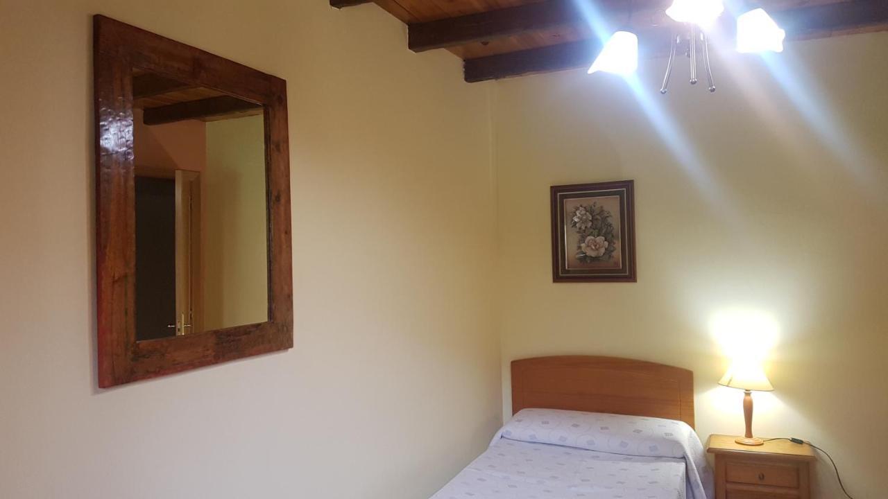 Serrate Casa Castel Turismo Rural מראה חיצוני תמונה